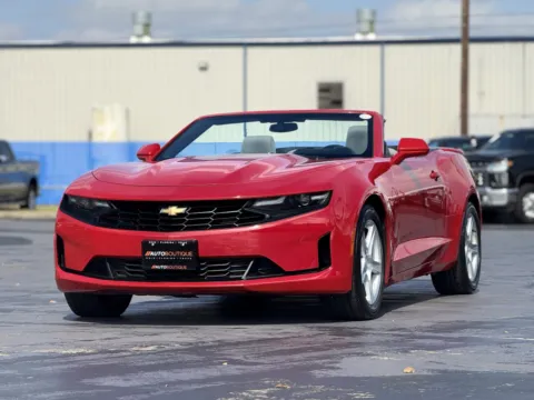 Another view of 2020 Chevrolet Camaro 1LT for sale in Alvin, TX at Auto Boutique Texas