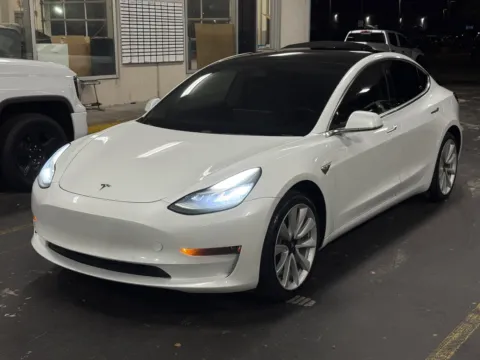 Another view of 2020 Tesla Model 3 Standard Range Plus for sale in Alvin, TX at Auto Boutique Texas