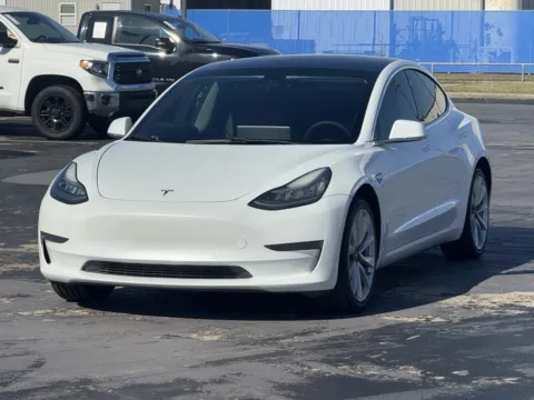 Another view of 2020 Tesla Model 3 Standard Range Plus for sale in Alvin, TX at Auto Boutique Texas