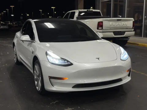 Photos of 2020 Tesla Model 3 Standard Range Plus for sale in Alvin, TX at Auto Boutique Texas