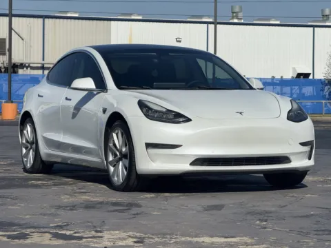Photos of 2020 Tesla Model 3 Standard Range Plus for sale in Alvin, TX at Auto Boutique Texas