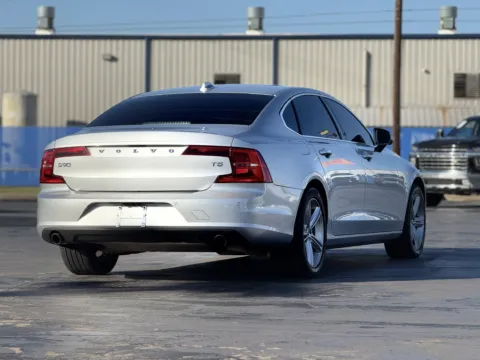 More photos of 2018 Volvo S90 Momentum at Auto Boutique Texas, TX