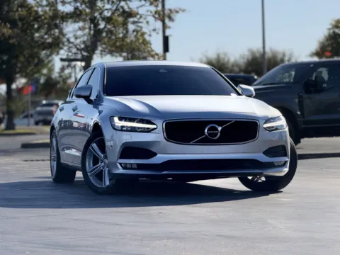 Photos of 2018 Volvo S90 Momentum for sale in Alvin, TX at Auto Boutique Texas