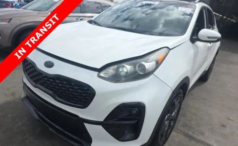 White 2021 Kia Sportage S for sale in Alvin, TX