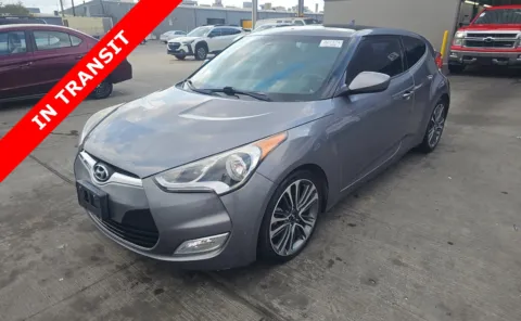 Gray 2017 Hyundai Veloster Value Edition for sale in Alvin, TX