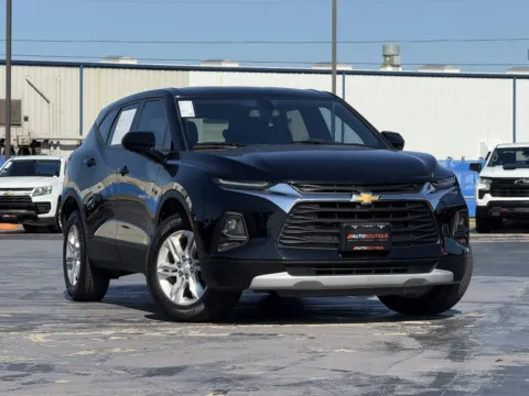 Photos of 2020 Chevrolet Blazer LT for sale in Alvin, TX at Auto Boutique Texas