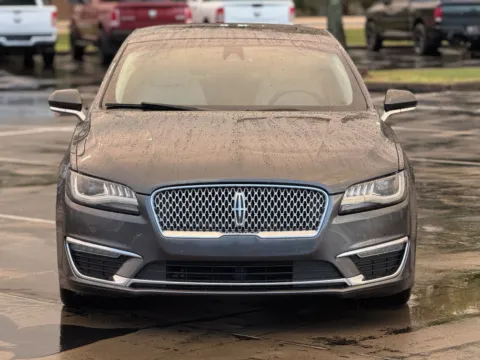 More photos of 2017 Lincoln MKZ Hybrid Reserve at Auto Boutique Texas, TX
