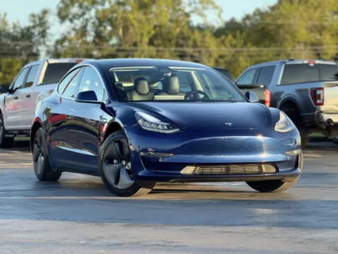Photos of 2019 Tesla Model 3 Long Range for sale in Alvin, TX at Auto Boutique Texas