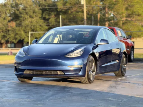 Another view of 2019 Tesla Model 3 Long Range for sale in Alvin, TX at Auto Boutique Texas
