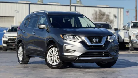 Gray 2017 NISSAN ROGUE S/SV for sale in Alvin, TX