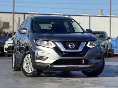 Photos of 2017 NISSAN ROGUE S/SV for sale in Alvin, TX at Auto Boutique Texas