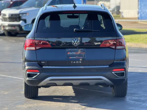 More photos of 2022 Volkswagen Taos SE at Auto Boutique Texas, TX