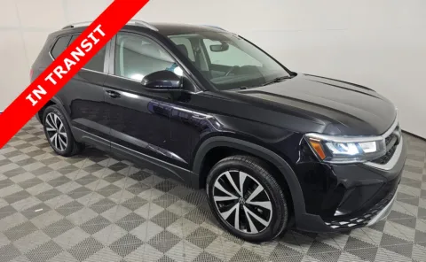 Black 2022 Volkswagen Taos SE for sale in Alvin, TX