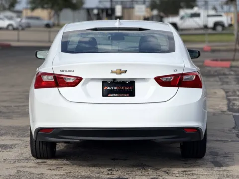 More photos of 2023 Chevrolet Malibu LT at Auto Boutique Texas, TX