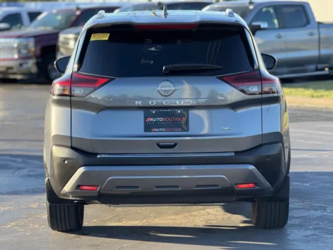 More photos of 2023 Nissan Rogue SL at Auto Boutique Texas, TX