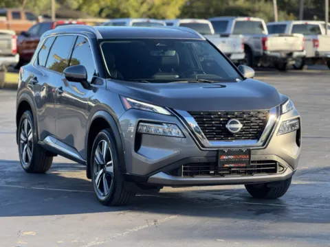 Photos of 2023 Nissan Rogue SL for sale in Alvin, TX at Auto Boutique Texas