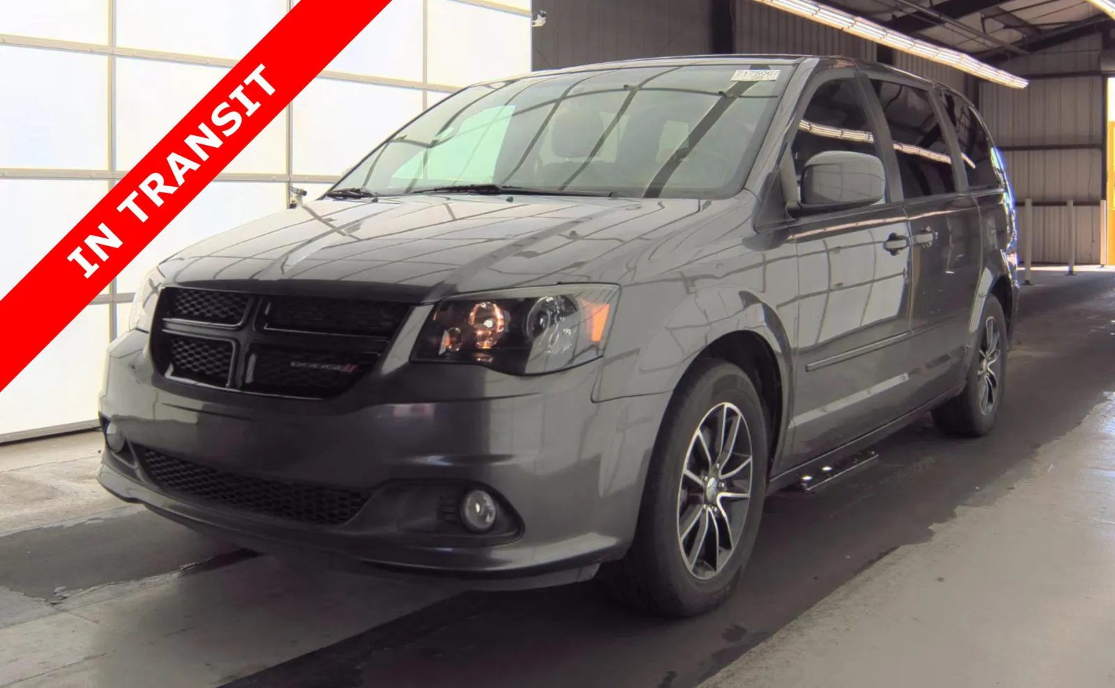Gray 2017 Dodge Grand Caravan SXT for sale in Alvin, TX