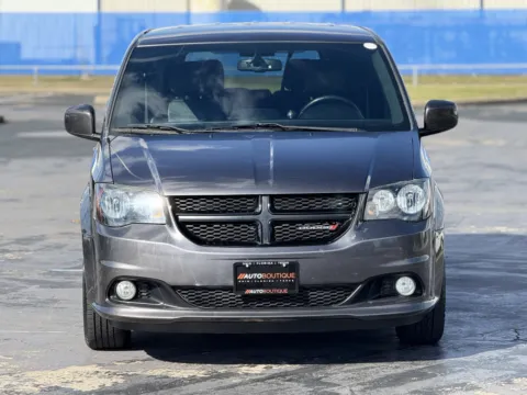 More photos of 2017 Dodge Grand Caravan SXT at Auto Boutique Texas, TX