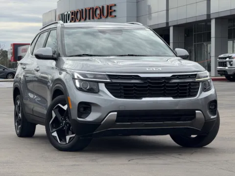 Photos of 2024 Kia Seltos EX for sale in Alvin, TX at Auto Boutique Texas