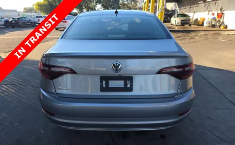 More photos of 2019 Volkswagen Jetta SE at Auto Boutique Texas, TX