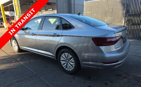 More photos of 2019 Volkswagen Jetta SE at Auto Boutique Texas, TX