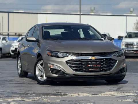 Photos of 2024 Chevrolet Malibu LT for sale in Alvin, TX at Auto Boutique Texas