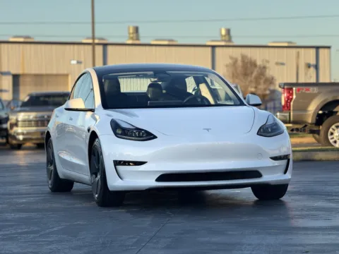 Photos of 2023 Tesla Model 3 for sale in Alvin, TX at Auto Boutique Texas