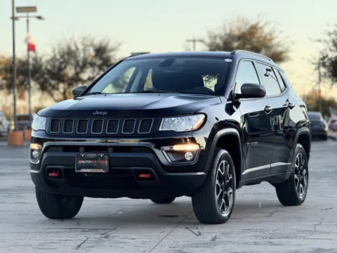 Another view of 2020 Jeep Compass Trailhawk for sale in Alvin, TX at Auto Boutique Texas