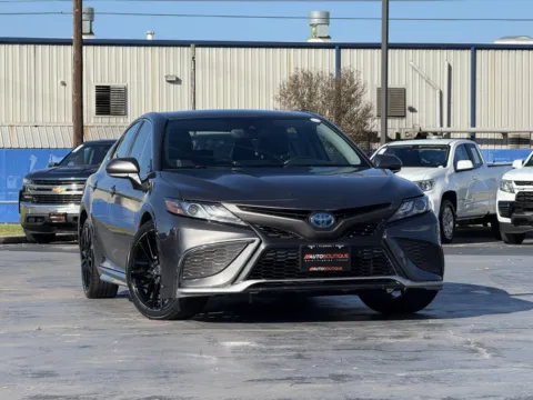 Photos of 2022 Toyota Camry Hybrid XSE for sale in Alvin, TX at Auto Boutique Texas