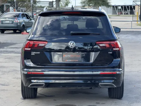 More photos of 2018 Volkswagen Tiguan SEL Premium at Auto Boutique Texas, TX