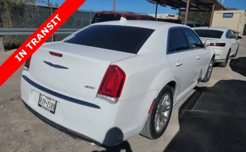 More photos of 2020 Chrysler 300 Touring L at Auto Boutique Texas, TX