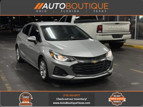 Silver 2019 Chevrolet Cruze LT for sale in Alvin, TX