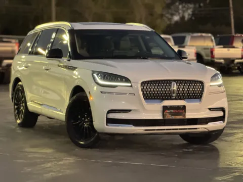 Black 2024 Lincoln Aviator Premiere for sale in Alvin, TX