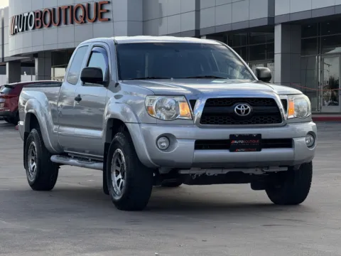 Silver 2011 Toyota TACOMA PRE PreRunner for sale in Alvin, TX