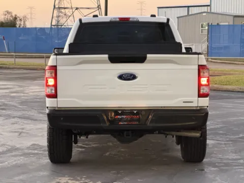 More photos of 2022 Ford F-150 XL at Auto Boutique Texas, TX