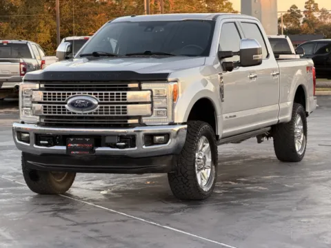 Another view of 2017 Ford Super Duty F-250 SRW Platinum for sale in Alvin, TX at Auto Boutique Texas