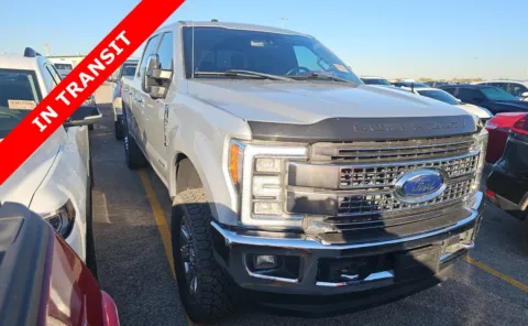 Silver 2017 Ford Super Duty F-250 SRW Platinum for sale in Alvin, TX