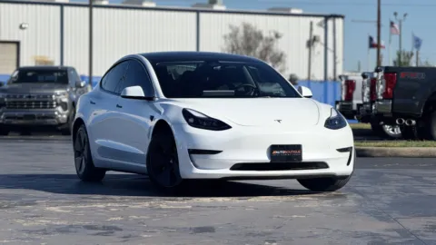Photos of 2023 Tesla Model 3 for sale in Alvin, TX at Auto Boutique Texas