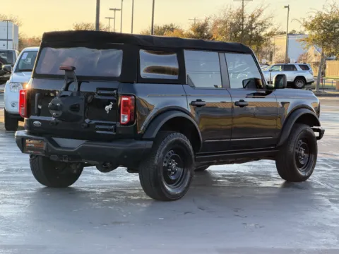 More photos of 2021 Ford Bronco Black Diamond at Auto Boutique Texas, TX