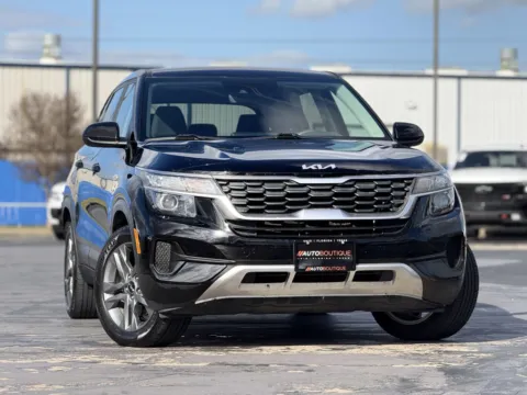 Photos of 2022 Kia Seltos LX for sale in Alvin, TX at Auto Boutique Texas