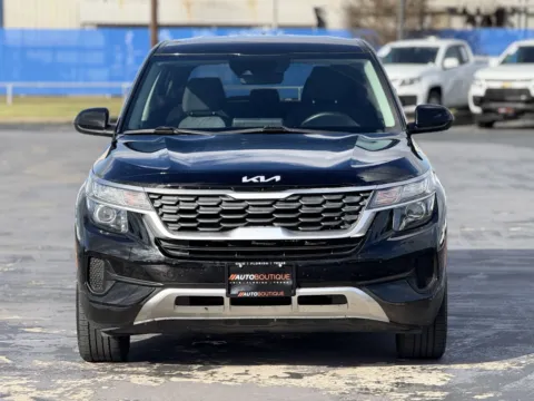 More photos of 2022 Kia Seltos LX at Auto Boutique Texas, TX
