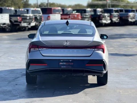 More photos of 2025 Hyundai Elantra SEL Convenience at Auto Boutique Texas, TX