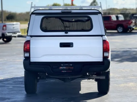 More photos of 2022 Toyota Tacoma SR at Auto Boutique Texas, TX