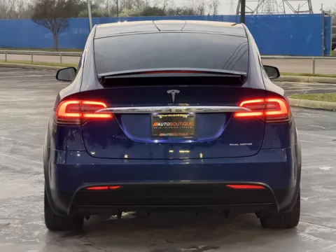 More photos of 2019 Tesla Model X 75D at Auto Boutique Texas, TX
