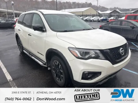 White 2020 Nissan Pathfinder SL for sale in Athens, OH