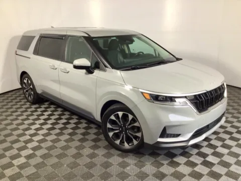 More photos of 2024 Kia Carnival EX at Don Wood Ford Lincoln, OH