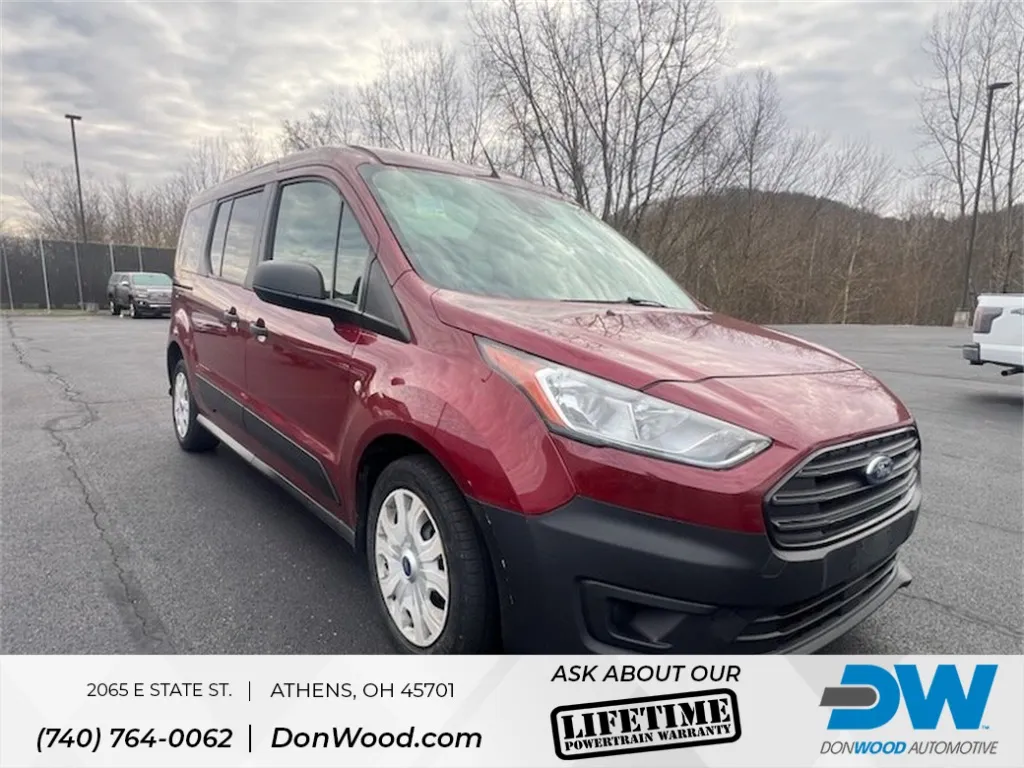 Red 2019 Ford Transit Connect XL for sale in Athens, OH