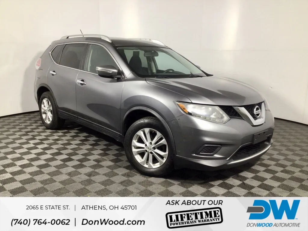 2015 Nissan Rogue SV for sale in Athens, OH