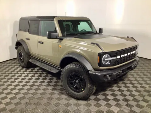 More photos of 2025 Ford Bronco Badlands at Don Wood Ford Lincoln, OH