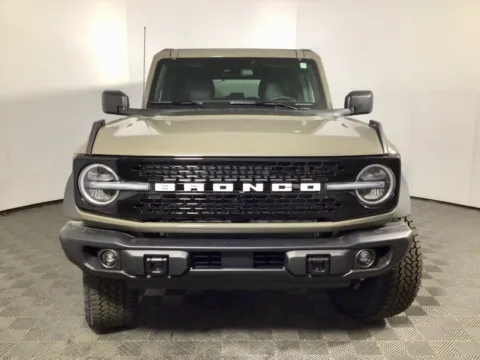 More photos of 2025 Ford Bronco Badlands at Don Wood Ford Lincoln, OH